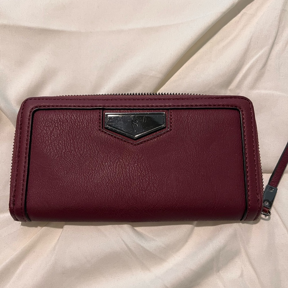 Vera Wang maroon wallet